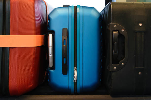 تصویر 1 از چمدان ضد خش پلاستیکی زیبا برای سفرهای طولانی